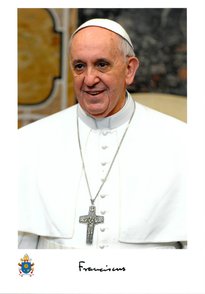 pope-francis-i-official-vatican-photo-portrait-with